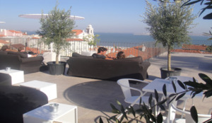 Op terras woedt strijd tussen lounge- en zitplaatsen