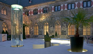 Oostwegel: Kruisherenhotel en St. Gerlach uitbreiden