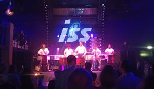 ISS bouwde feestje met al haar medewerkers