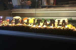 Kwalitaria Breda scoort adressen met pepernotenactie