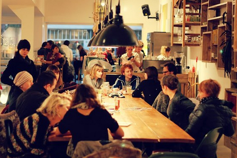 Amsterdam verbiedt horeca in retail