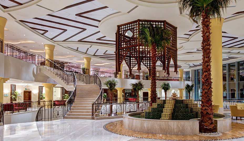 Aanslag op Corinthia Hotel in Tripoli