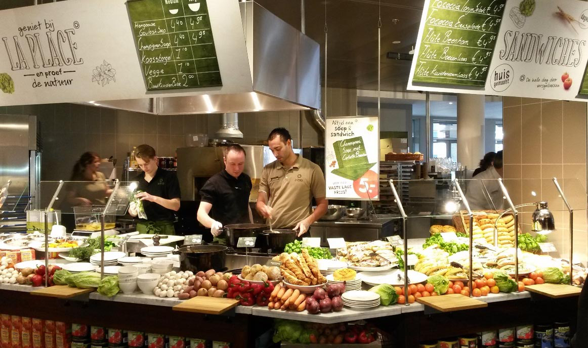 La Place opent in Uden ondanks problemen bij V&D