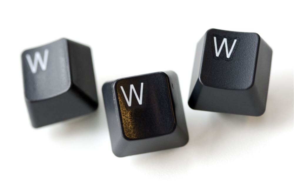 Een op zeven Nederlanders klaagt online, niet ter plekke