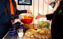 SAB van start met scholencatering