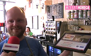 The Village is hoogste binnenkomer Koffie Top 100