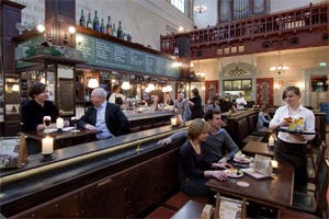 Olivier in Utrecht wint Café Top 100