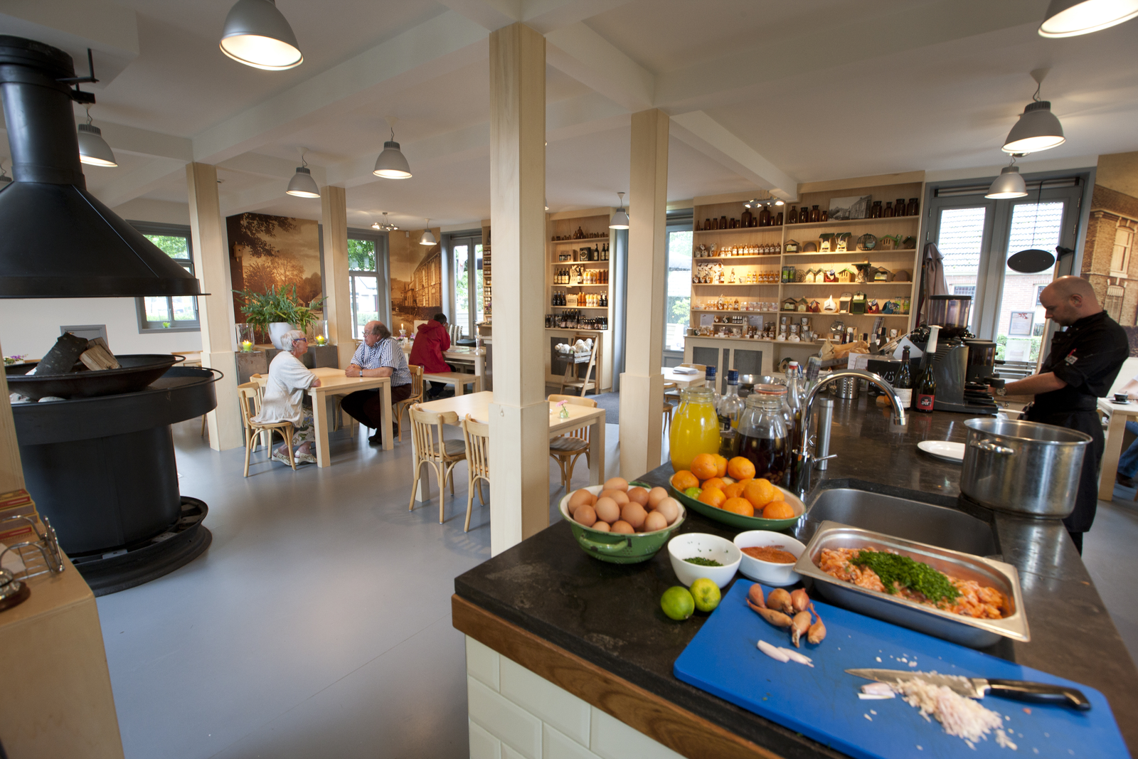 Retailagenda: meer ruimte voor horeca in winkels