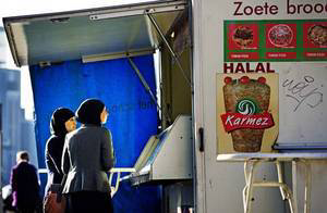 Geen snackkarren in omgeving van scholen