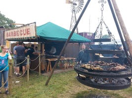 Zwarte Cross ook creatief met food