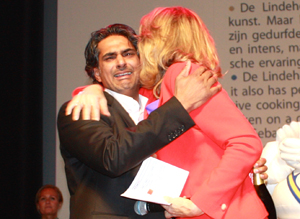 Emotionele Soenil Bahadoer: 'Hele leven zit in dit werk