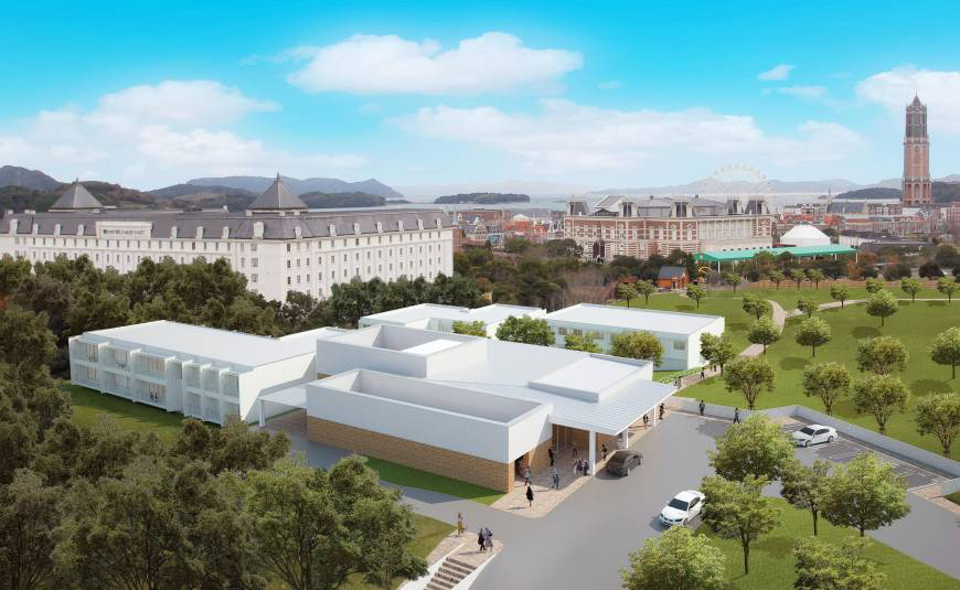 Robothotel opent in Huis ten Bosch