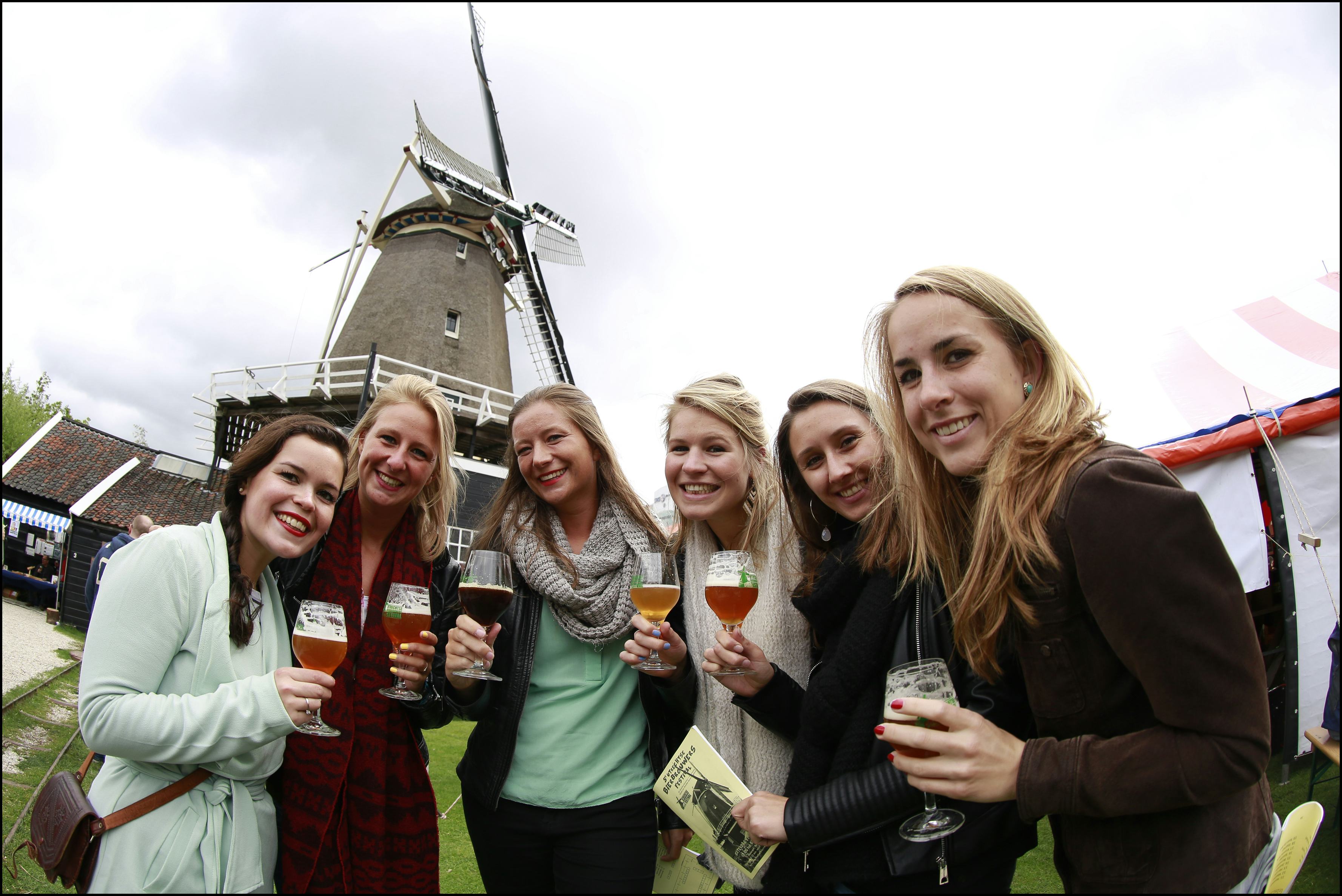 Utrechts Bierbrouwers Festival druk bezocht