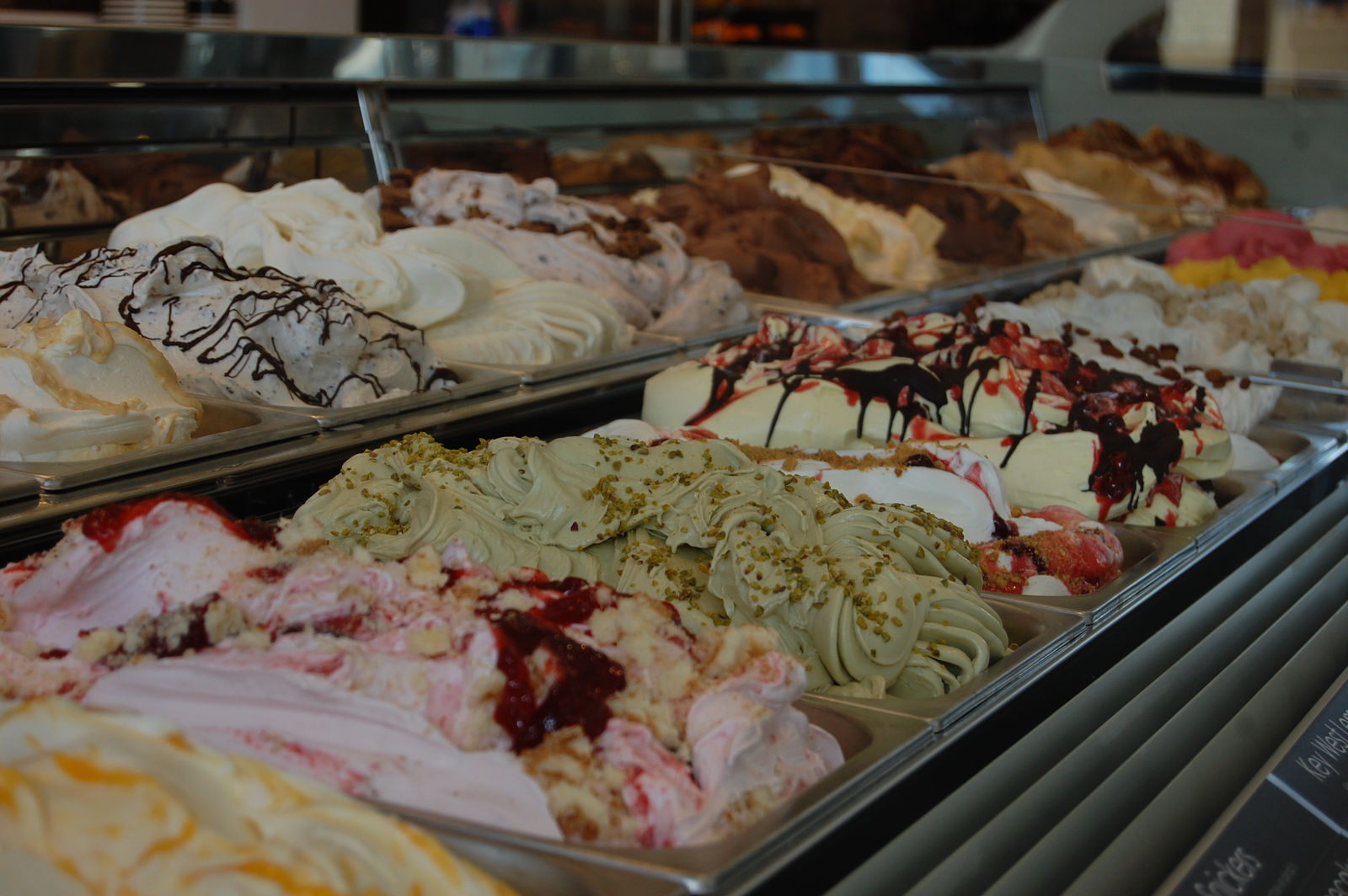 Amsterdam controleert ijswinkels centrum