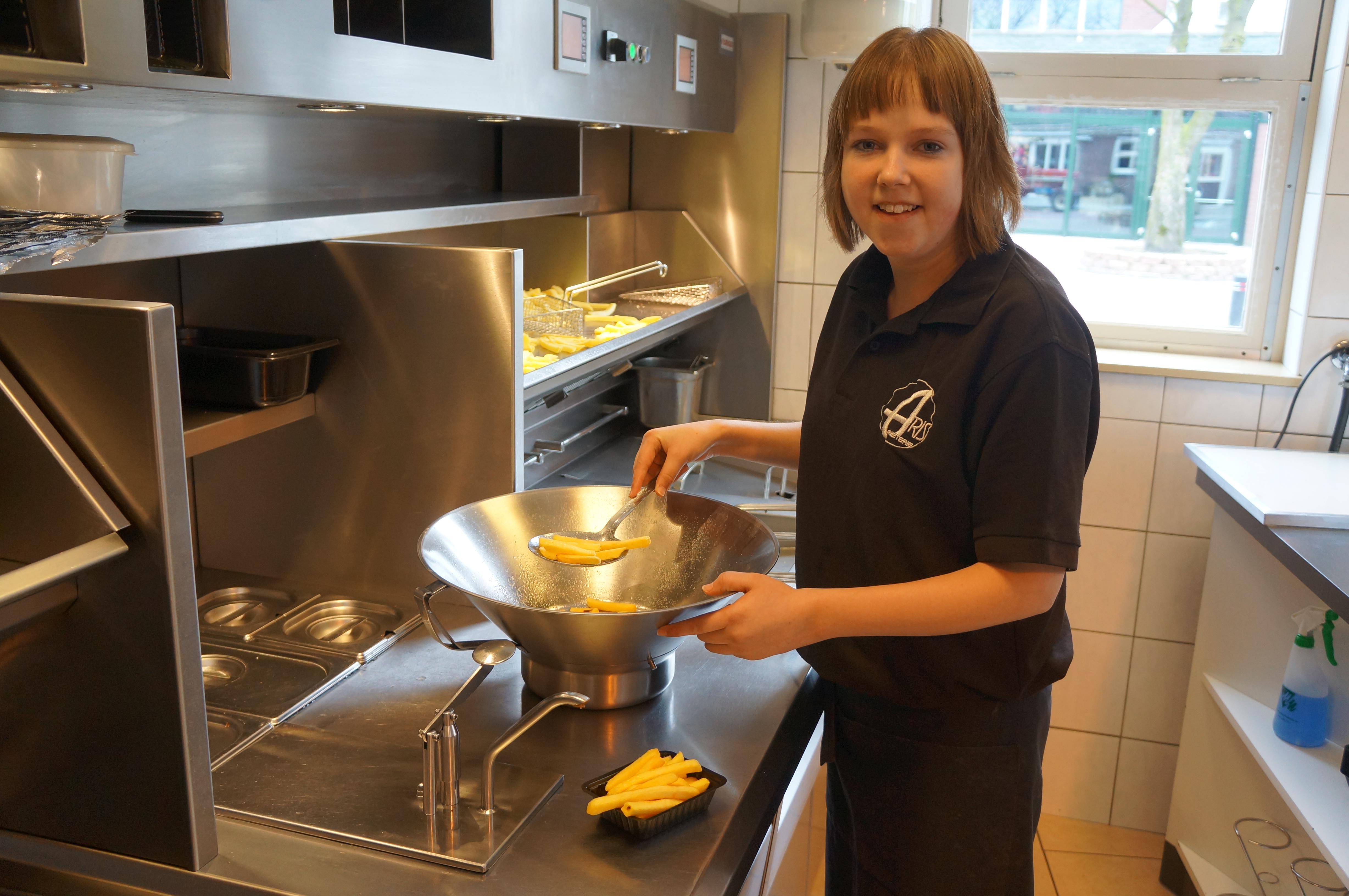 Ruim 3000 euro van Aris voor KWF