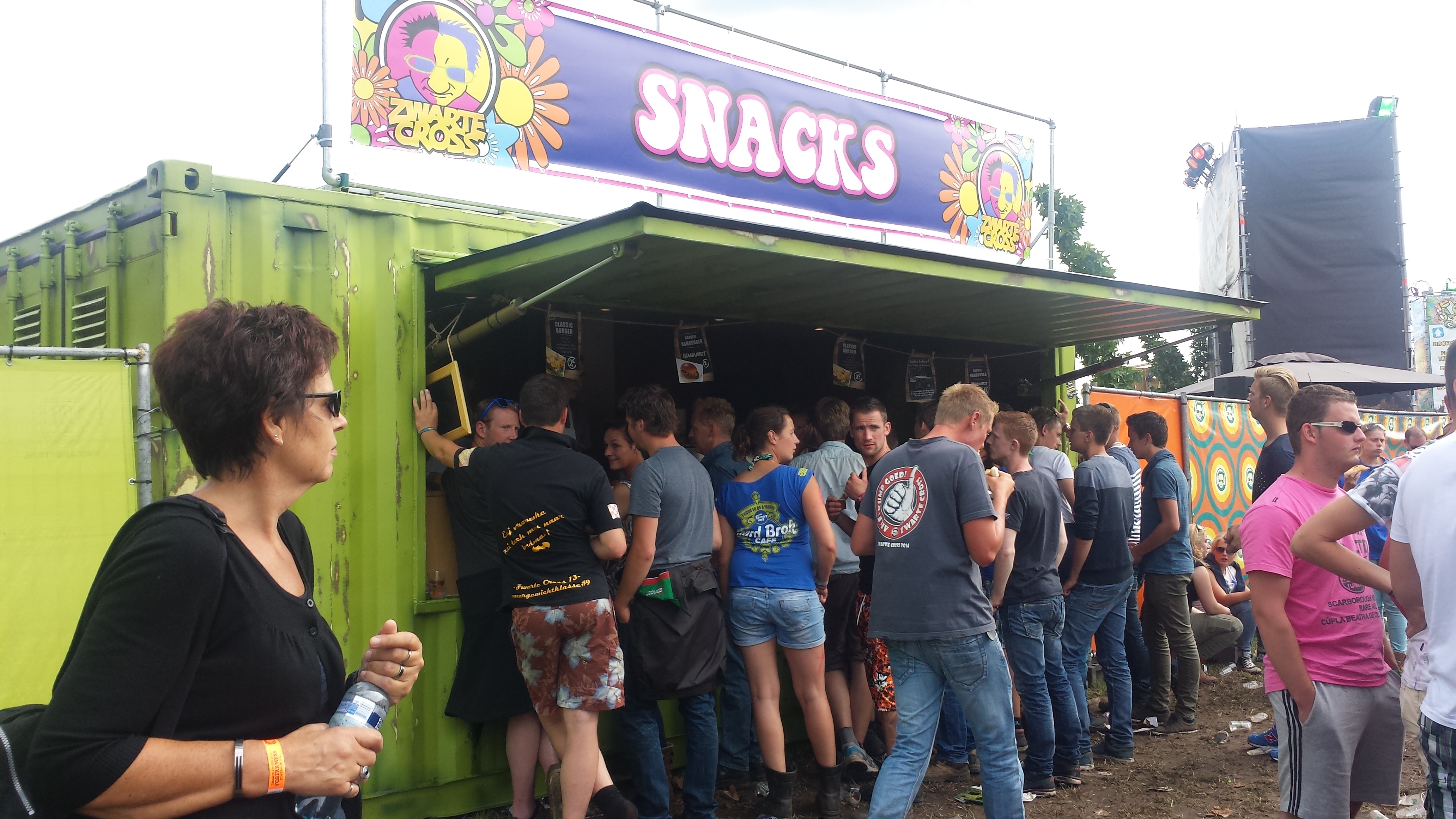 Snackomzet Zwarte Cross piekt