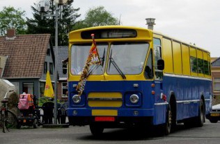 Snacks in second hand shop