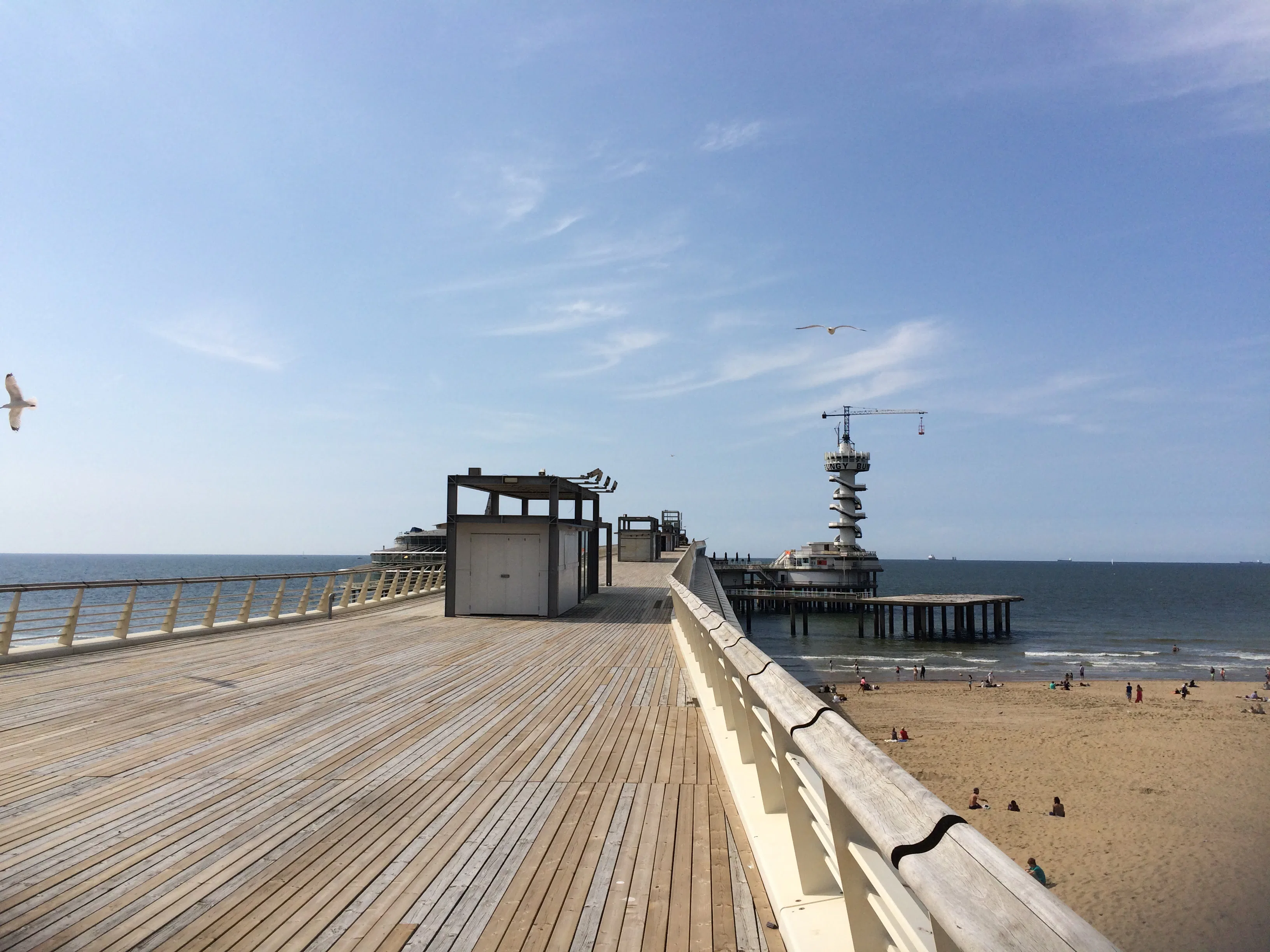 De Pier Scheveningen zaterdag weer deels open