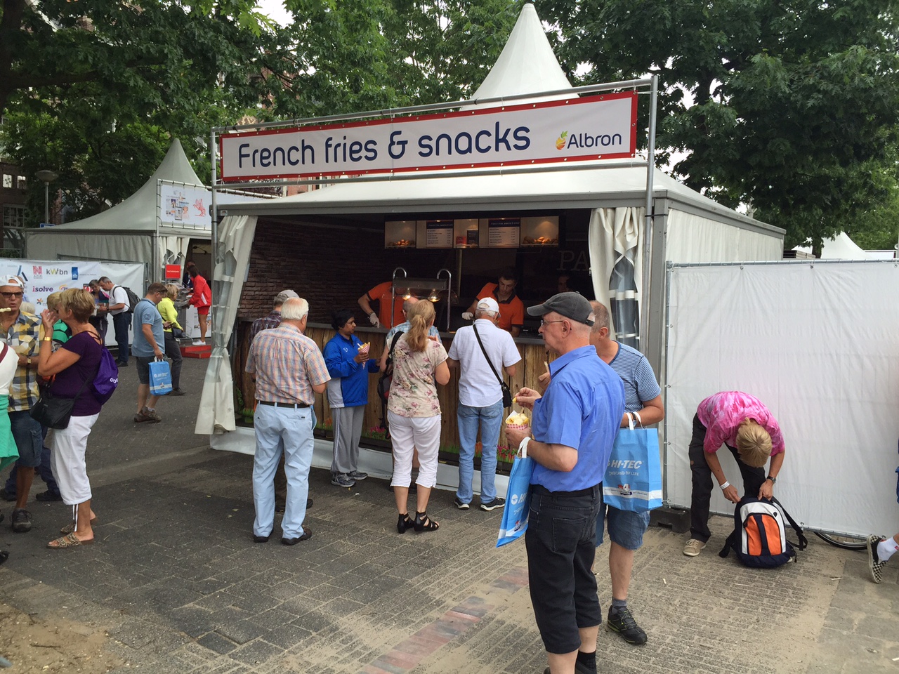 Stilte voor de snackstorm