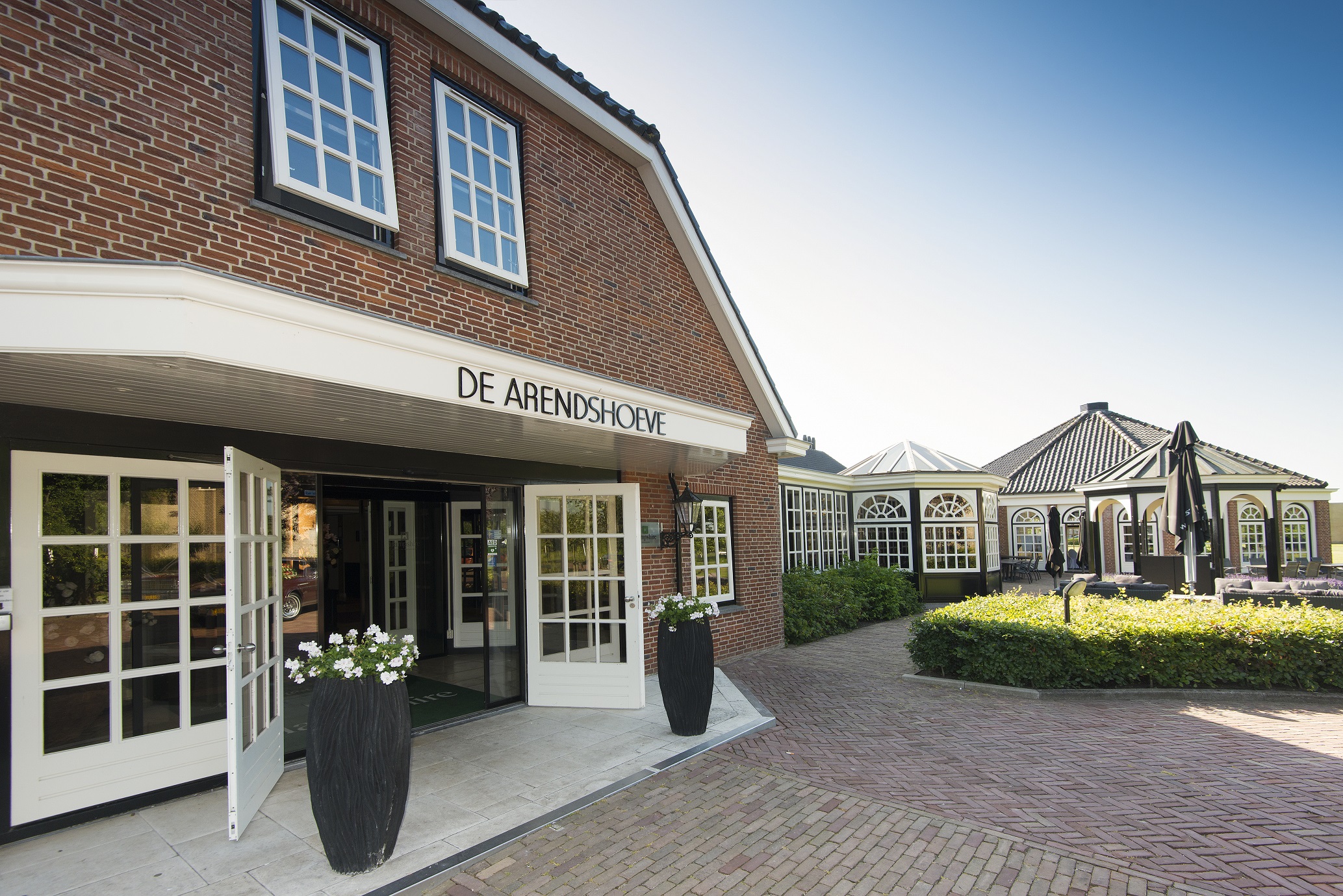 Hotel-restaurant De Arendshoeve over in lokale handen