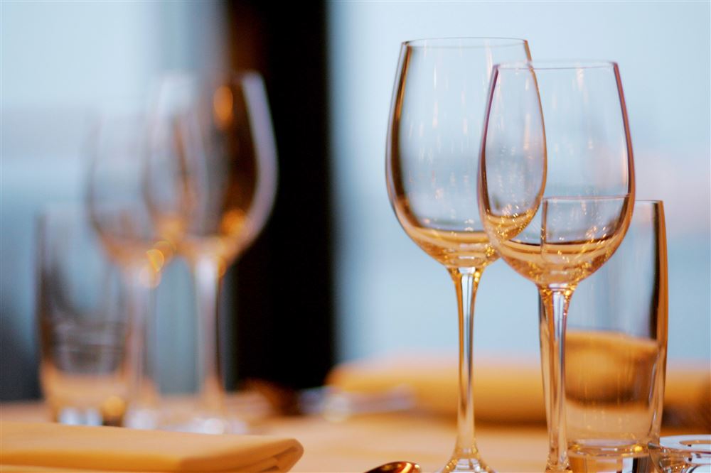 No show kost toprestaurant  € 10.000 per jaar