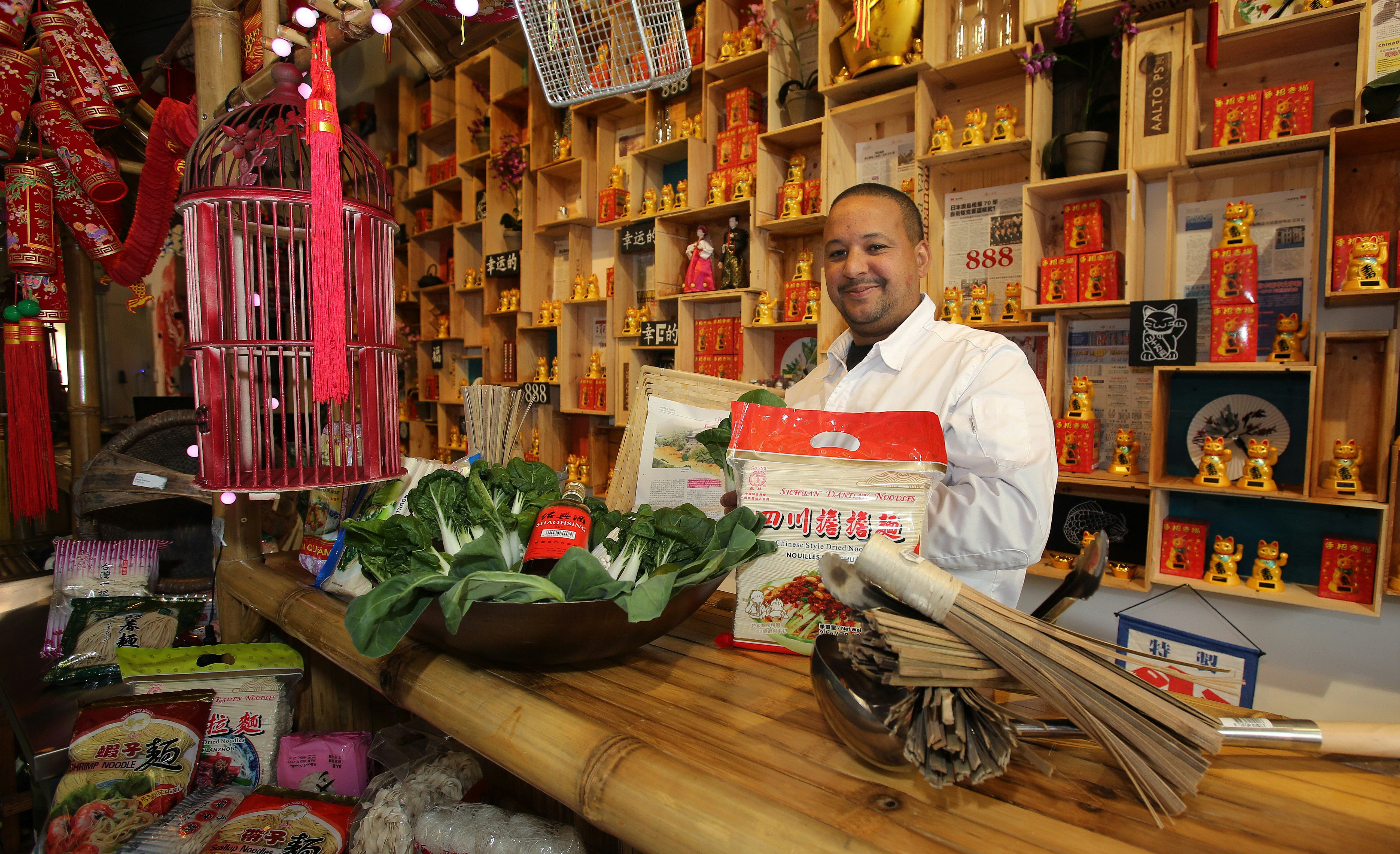 François Geurds opent FG Noodle Bar