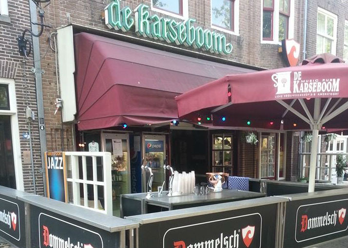 Populair Amersfoorts café De Karseboom ontruimd