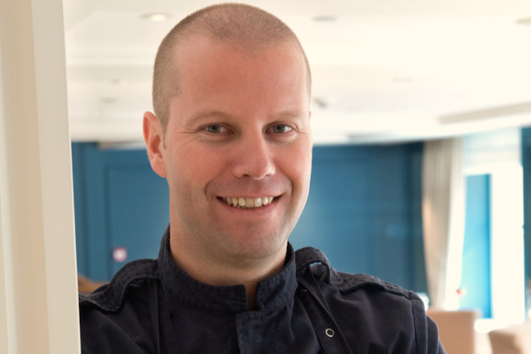 Sidney Schutte in kookcompetitie Waldorf Astoria