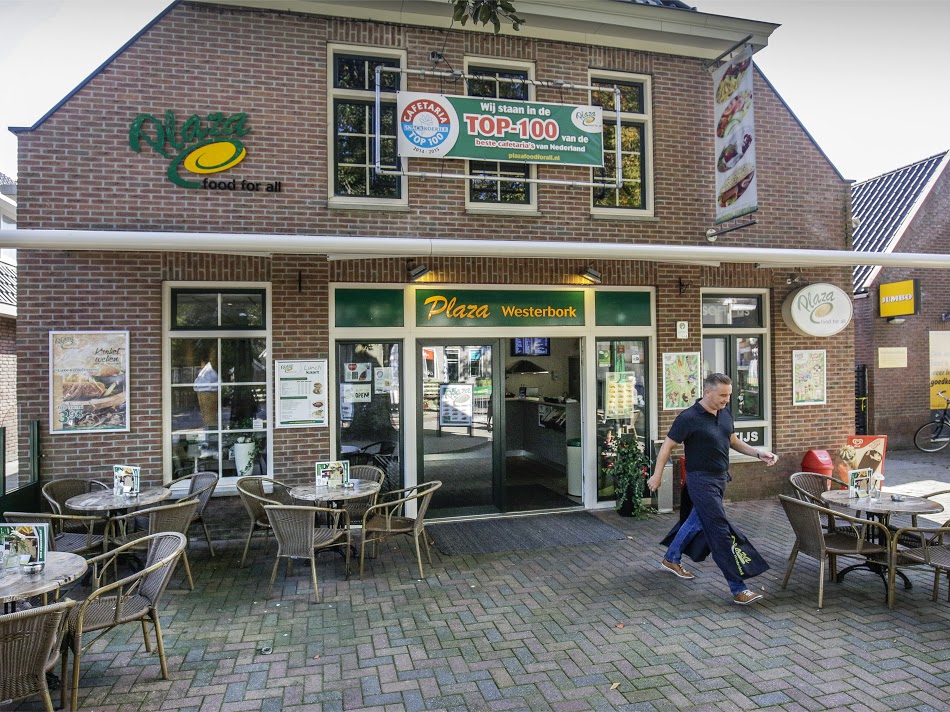 Westerbork  30-09-2015   opdr.nr.: 729 editiecode: 1620   plaatsnummer: 2015SNK18Cafetaria Plaza Westerborkfoto:Jan Willem van Vliet