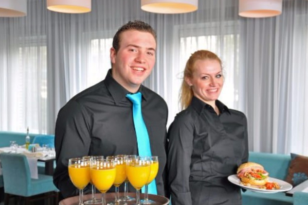 Studenten even de baas in restaurant ROC