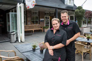 Kim en Edwin van Es: nieuwe ijssalon in Breda.