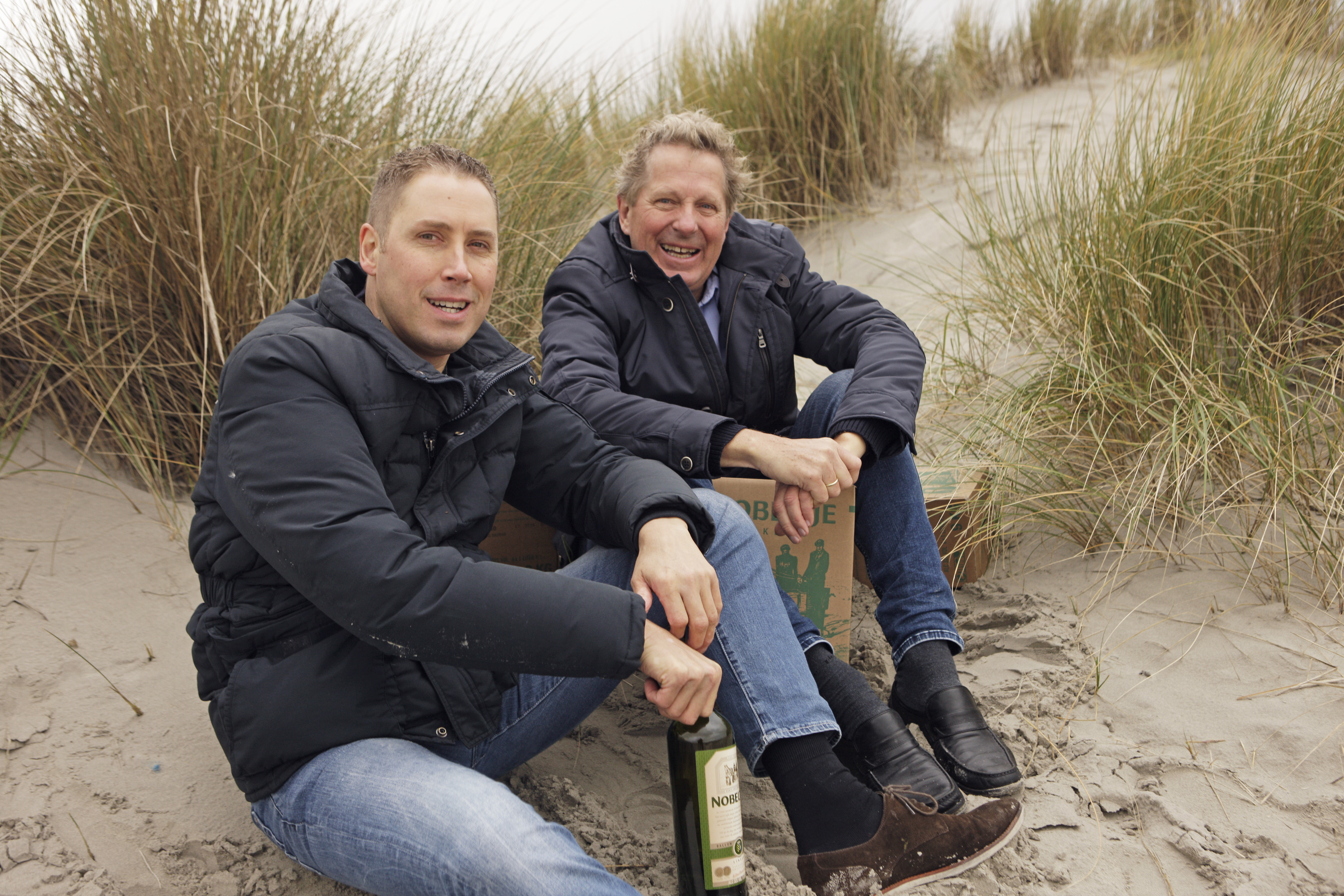 Nobel neemt distributie Nobeltje in eigen hand