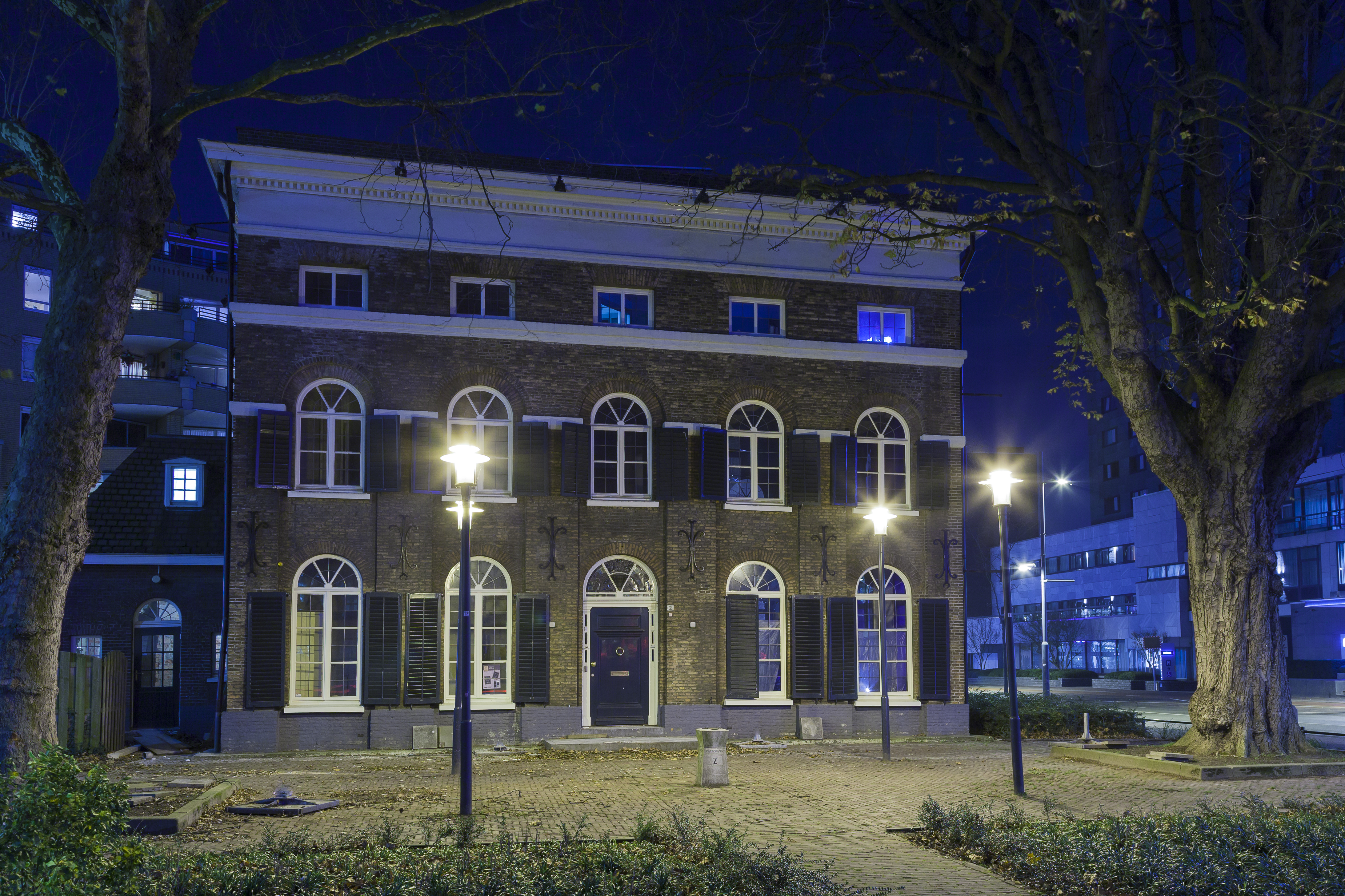 Zusje-restaurants naar 15 locaties