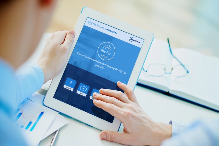 Blue Wave berekent schoonmaakkosten per gast in plaats van per uur