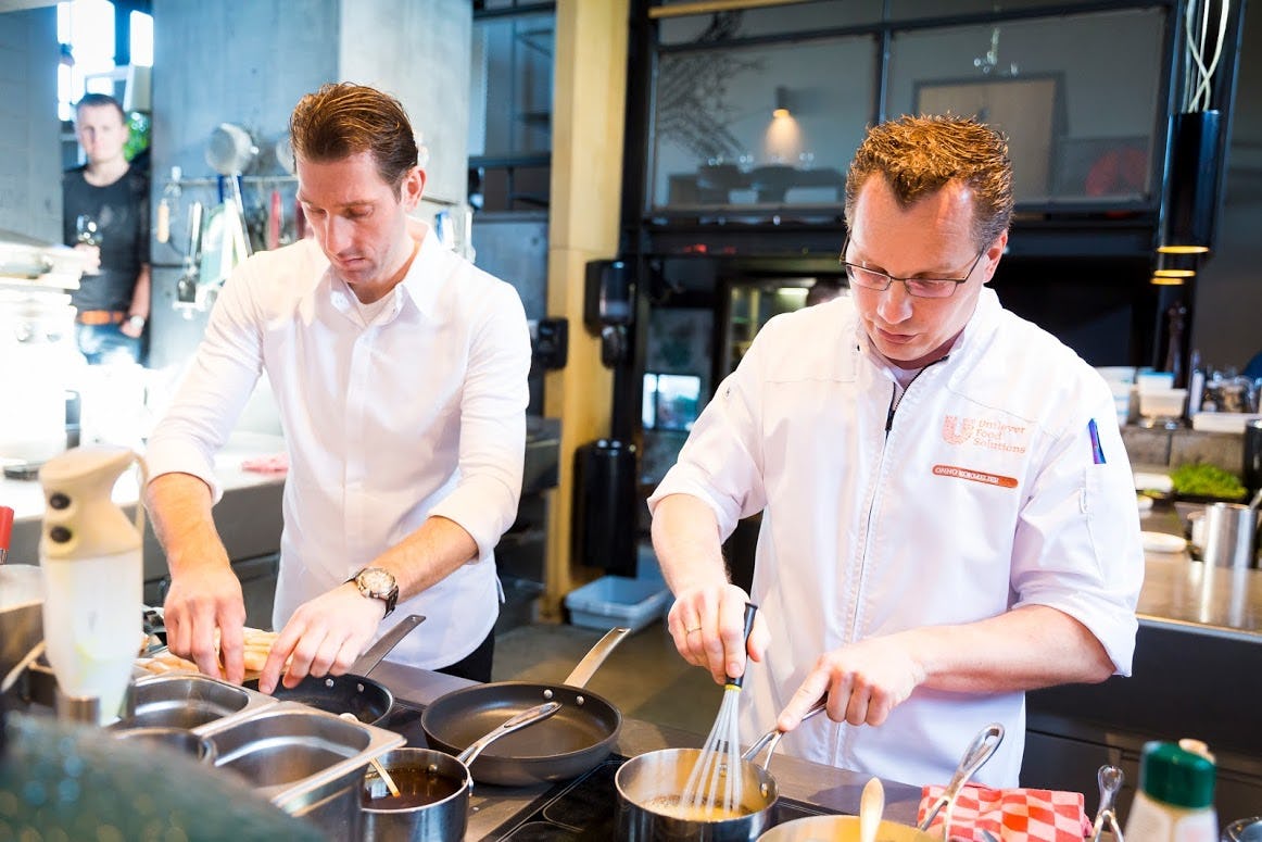 Onno Kokmeijer en Martin Rotteveel inspireren met bouillon