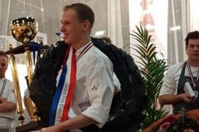 Chef van De Vlindertuin* wint kookstrijd in Assen
