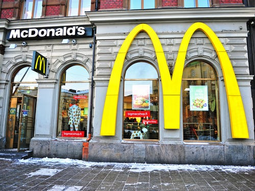 McDonald's vergroot bakjes fritessaus