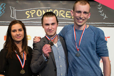 Kampioenen hotelreceptionist, kok en gastvrouw gehuldigd