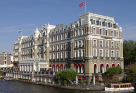 Docusoap over Amstel Hotel in de maak