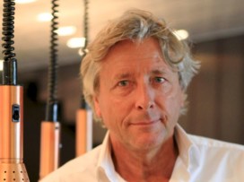 Ton Poppes draagt voorzittershamer KHN Amsterdam over aan Kees Teer