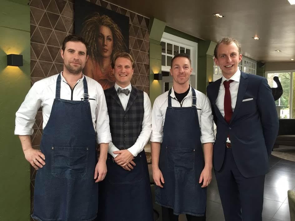 Chef-kok Raoul Meuwese, sommelier Kasper Scholten, souschef Frank de Heer en maître/bedrijfsleider Marco Westra