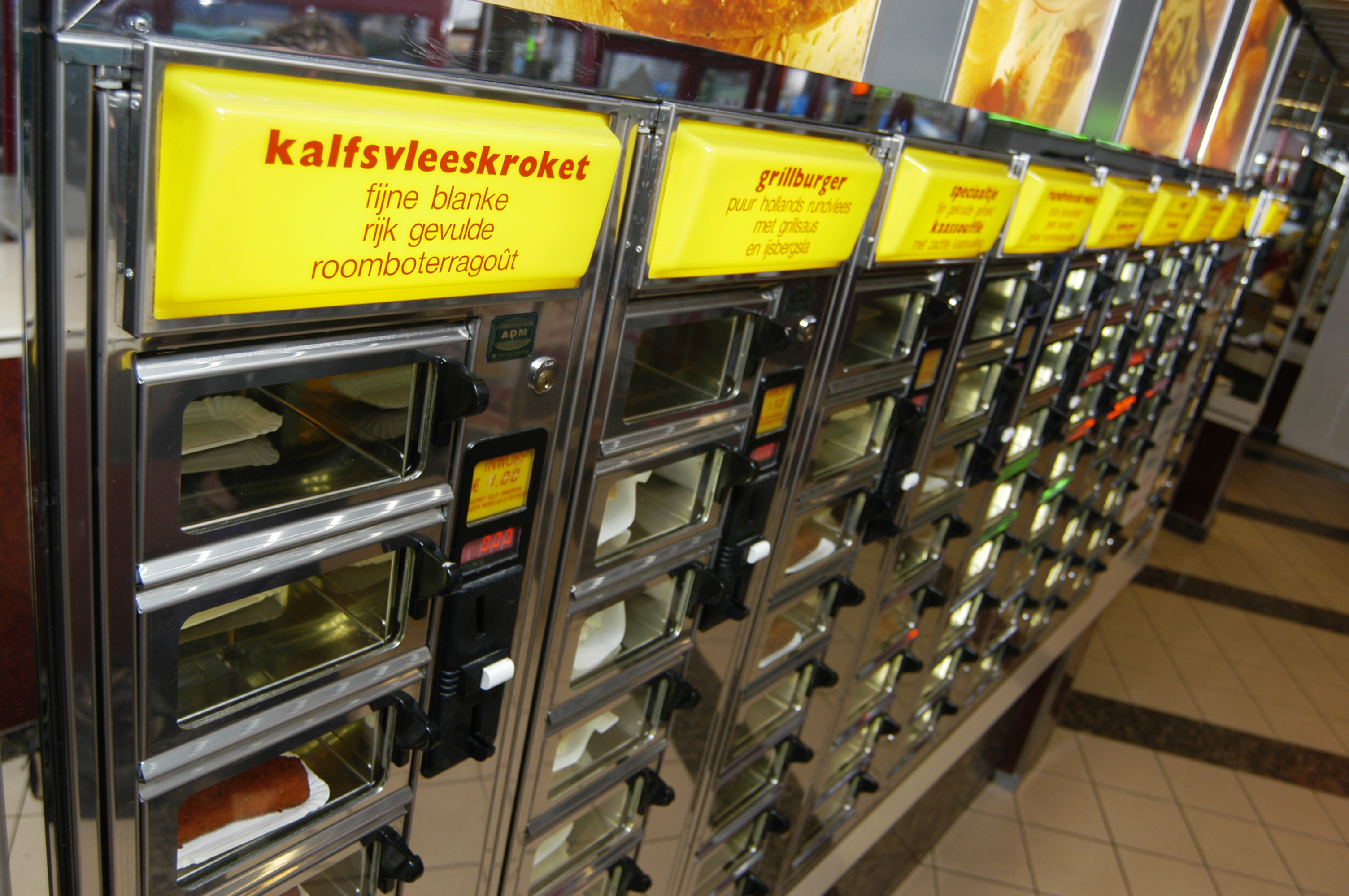 Febo aan het Damrak dicht