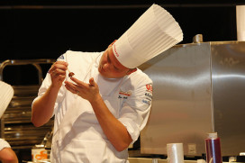 Nederlands Bocuse d'Or-team kookt met steur, steurkaviaar en hertenkalf