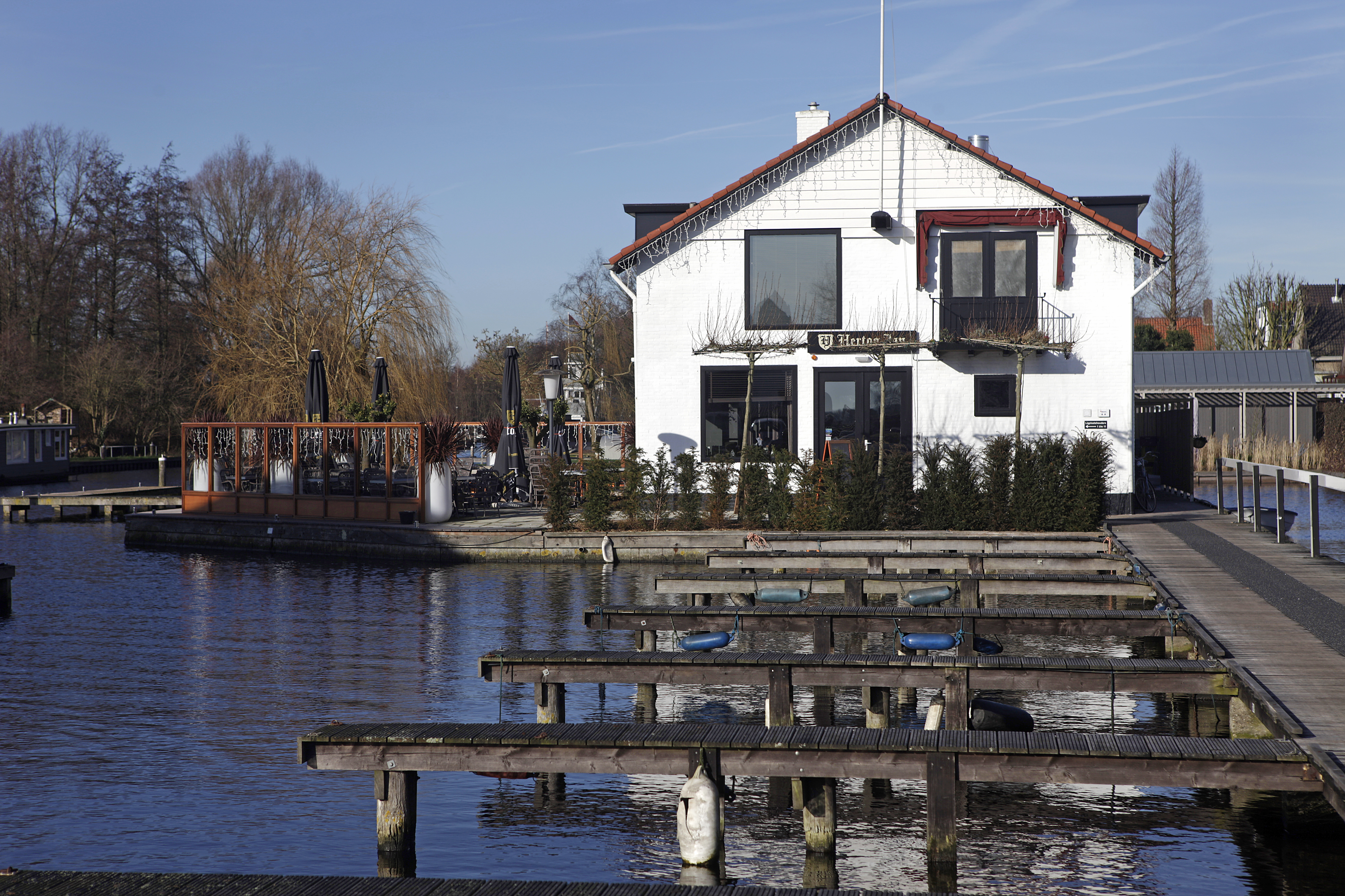 25-01 HOOFDDORP/AALSMEER MISSET HORECA BAR BISTRO JOSEPH
©KASTERMANS STUDIO