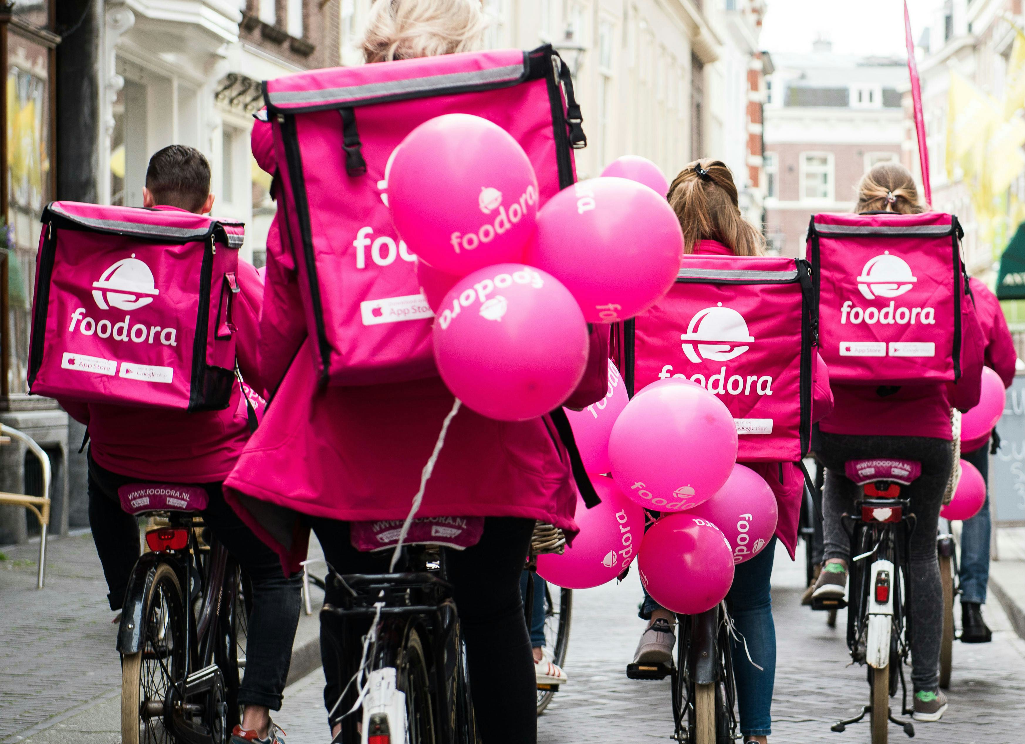Fietsbezorgservice foodora nu ook in Rotterdam