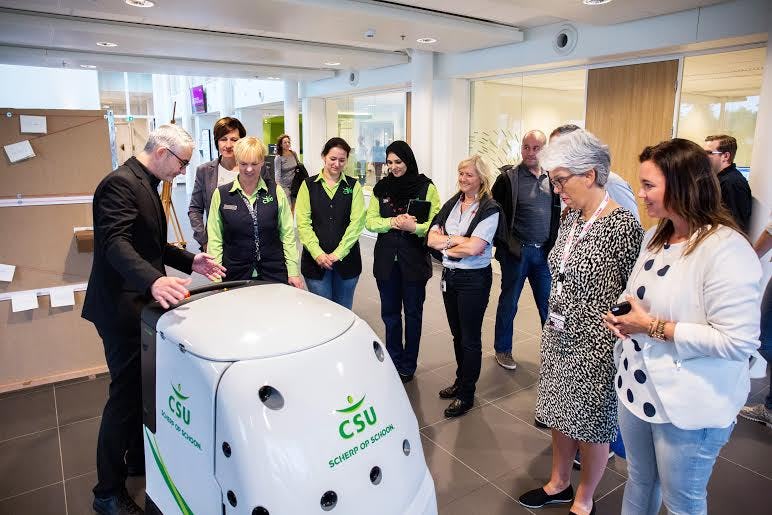 CSU presenteert schoonmaakrobot