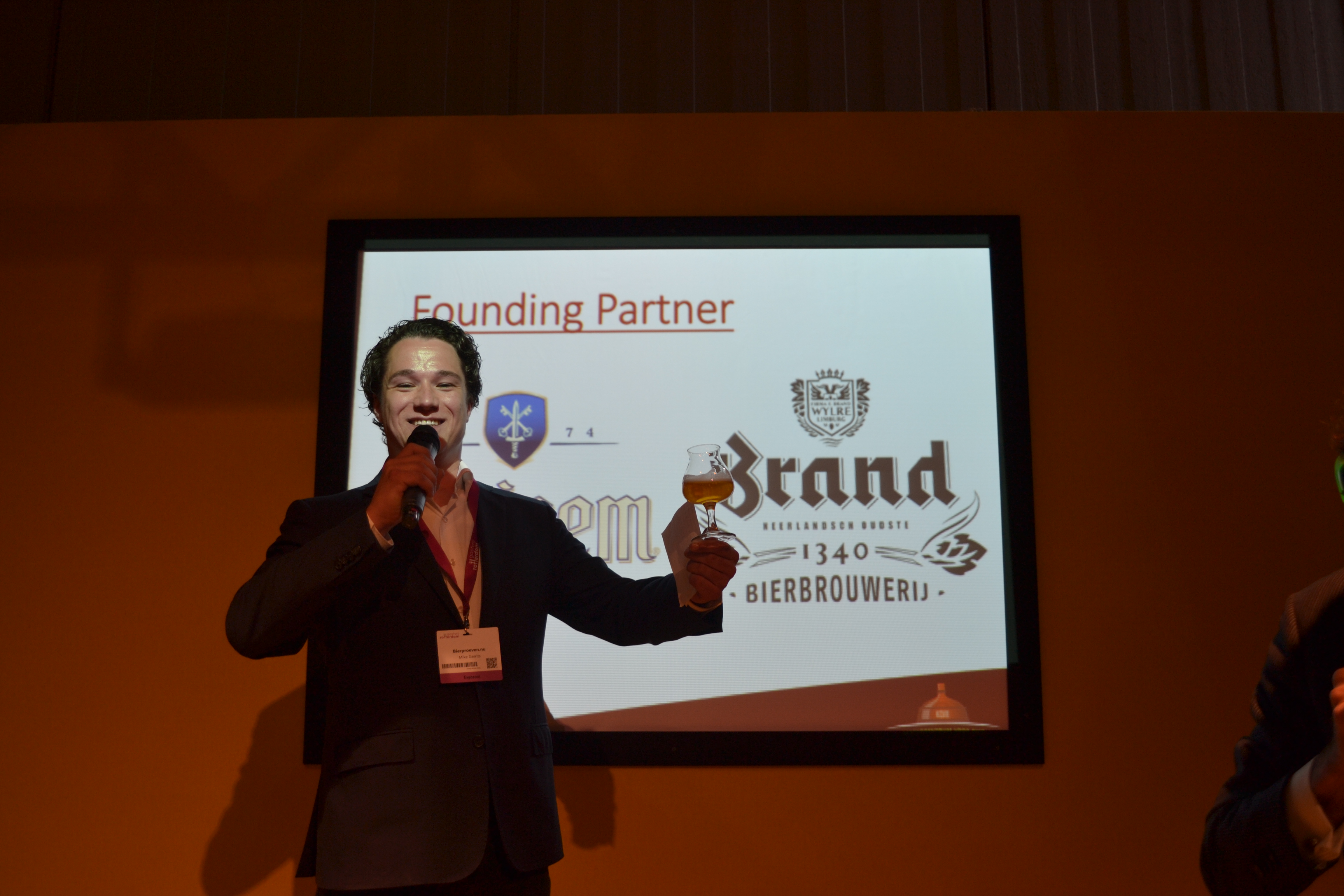 Bierkenner geeft stoomcursus bierproeven