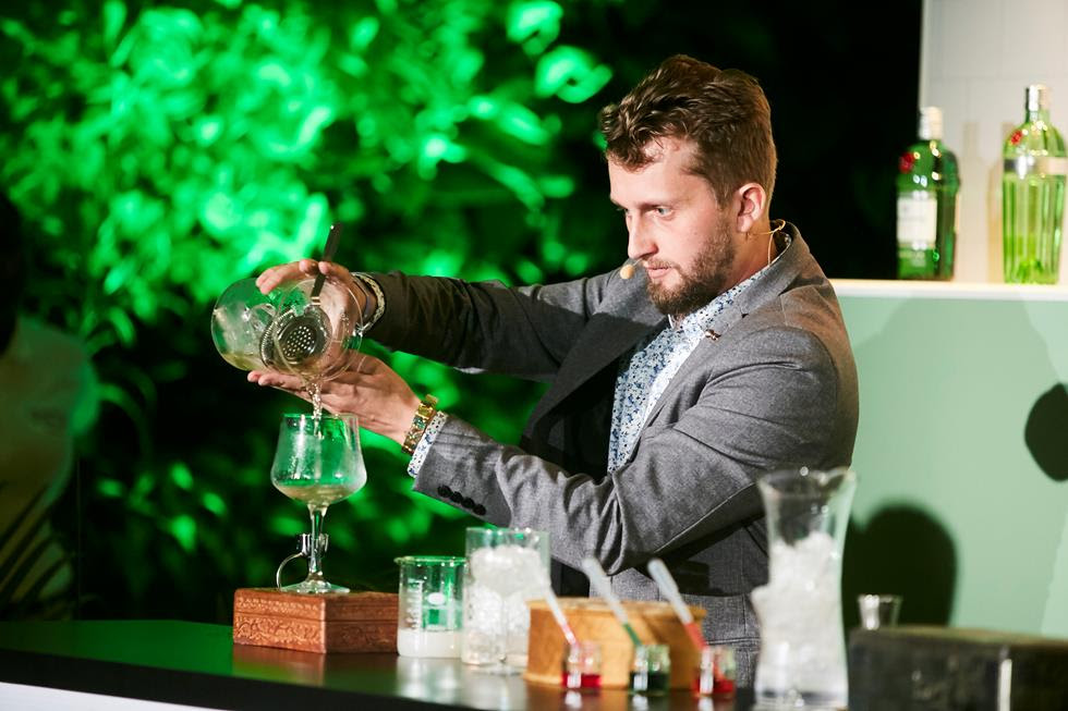 Kevin Kroon bij beste twaalf bartenders van de wereld