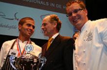 Dennis Huwaë van &Samhoud Places (**) naar Daalder