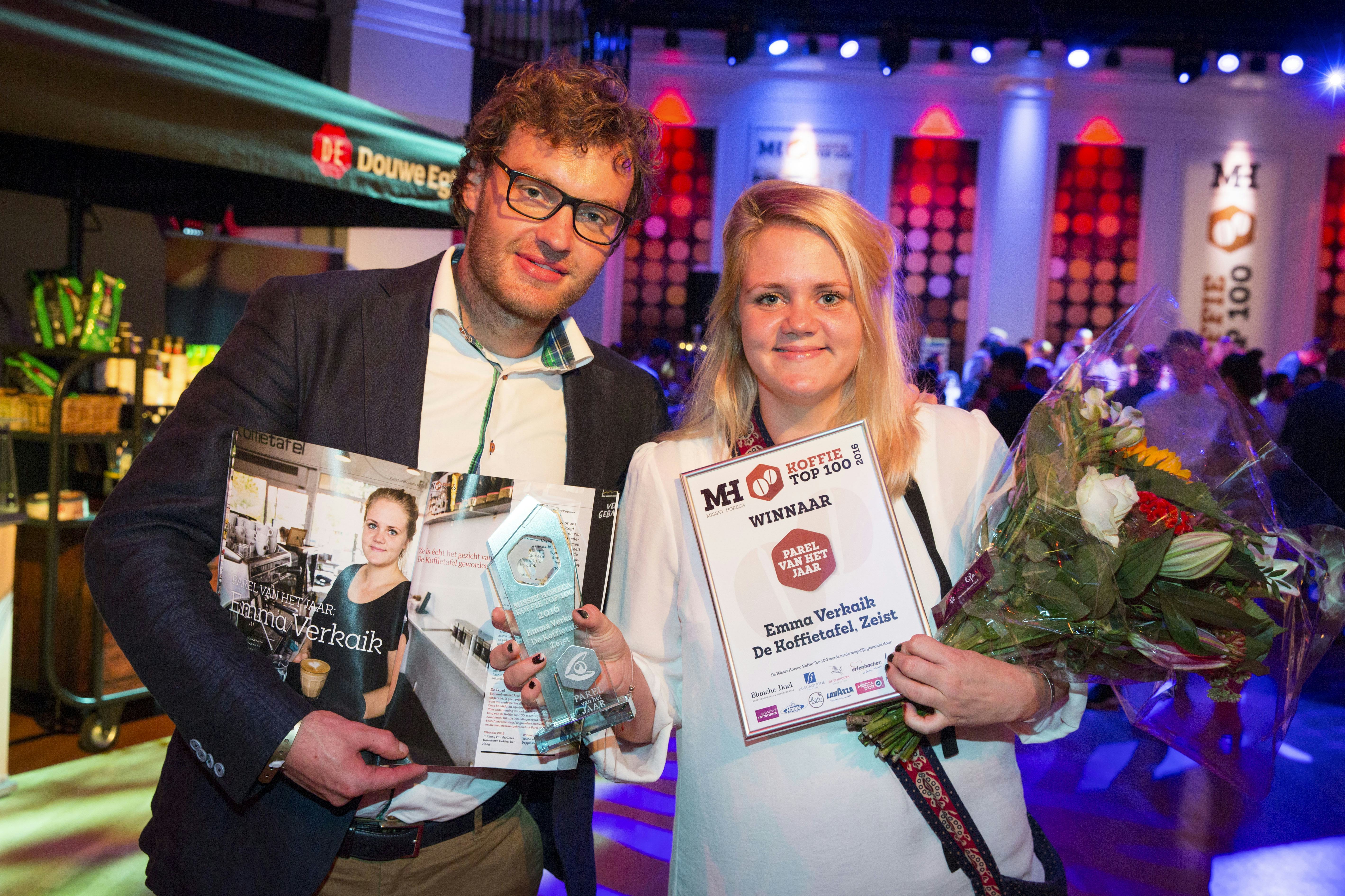 Wibe van der Linden van De Koffietafel in Zeist, met zijn 'Parel': Emma Verkaik.